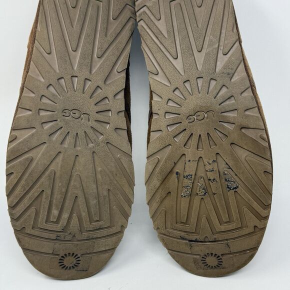 UGG Maksim Chukka Ankle Boots Mens 12 Brown Suede Shearling Lined Preppy 1126879 - Picture 16 of 16